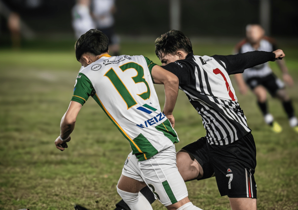 Campana, Central, River y Río Negro: los cuatro que van por el&nbsp;Apertura